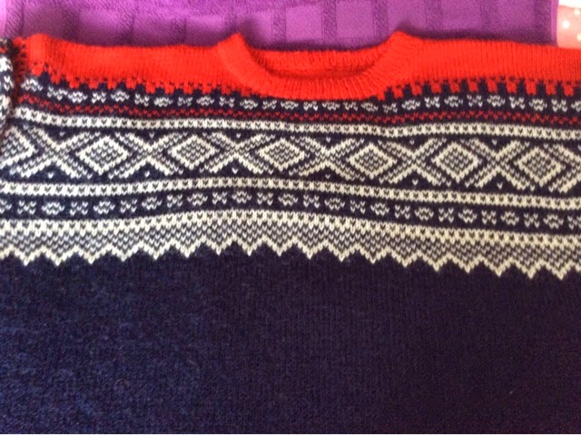 Strik Design | garn, strikkeopskrifter og smykker på bestilling: Marius Herre sweater