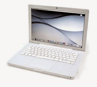 Apple MacBook A1342 13.3" Laptop (Intel Core 2 Duo 2.26Ghz, 250GB Hard Drive, 4096Mb RAM, DVDRW Drive, OS X 10.6.1)