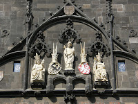 Karelsbrug - Stare Mesto Stadpoort - detail.JPG