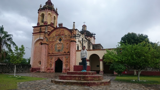 Misión Concá (San Miguel), Carretera del Rio- Xilitla Centro Jalapa de Serra,, San Juan, 76340 Qro., México, Atracción turística | QRO