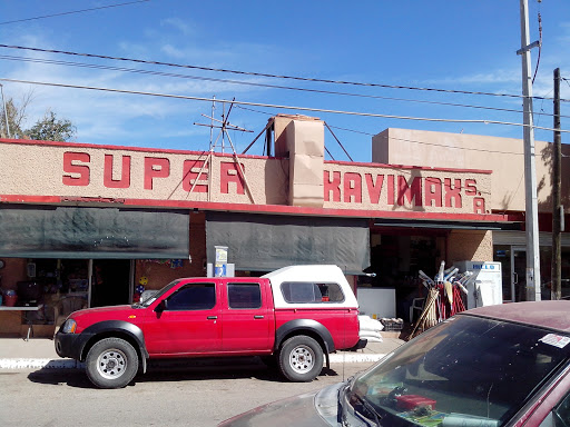 Super Xavimax, 16 de Septiembre 254, Zona Centro, 81600 Angostura, Sin., México, Tienda de ultramarinos | SIN