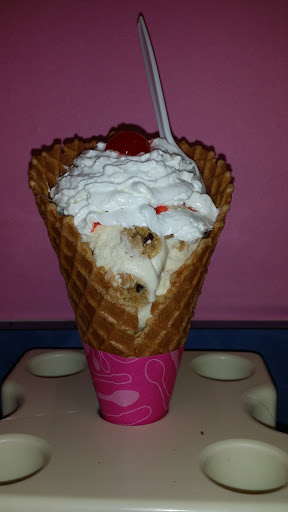 Ice Cream Shop «Baskin-Robbins», reviews and photos, 3303 Williams Dr #101, Georgetown, TX 78628, USA
