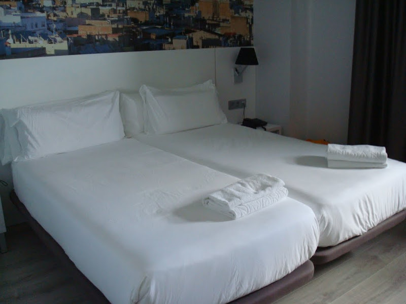 Отменён круиз: Carnival Sunshine из Барселоны в Венецию с 26.04.2013