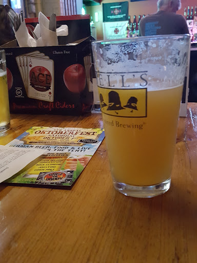 Bar «Growlers Beer Bistro», reviews and photos, 25 Main St, Tuckahoe, NY 10707, USA