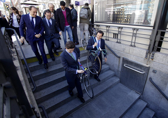 Nuevo horario de acceso en bicicletas a la red de Metro desde abril de 2015