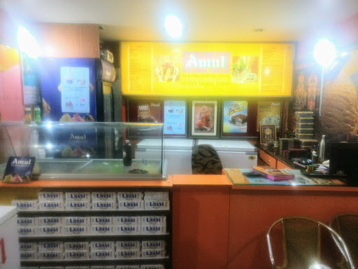 Amul Ice Cream, Arokiasamy St, R.S. Puram, Coimbatore, Tamil Nadu 641002, India, Dessert_Shop, state TN