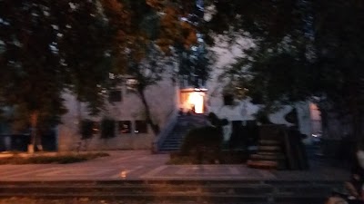 Photos of Khnko-Aper Library