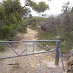 Gate on car park at the end of Hawke Head Drive (21131)