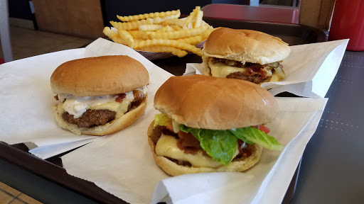 Hamburger Restaurant «Old School Burgers, Dogs & Shakes», reviews and photos, 1135 York Rd, Willow Grove, PA 19090, USA