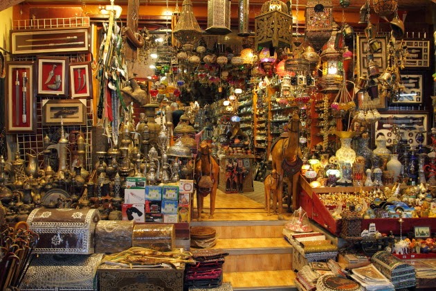 Lot of Omani Souvenirs on display at Mutrah Souk, Muscat, Oman