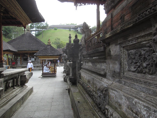 Pura Tirta Empul