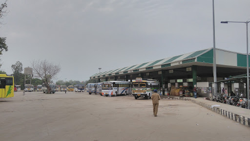 Faridkot Bus Stand, Circular Rd, Balbir Basti, Faridkot, Punjab 151203, India, Transportation_Service, state PB