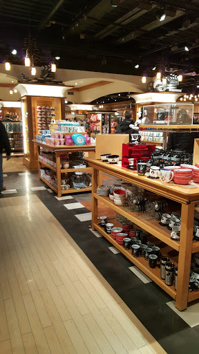 Walt Disney Studios Store