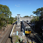 View of Berowra Station from bridge (418894)