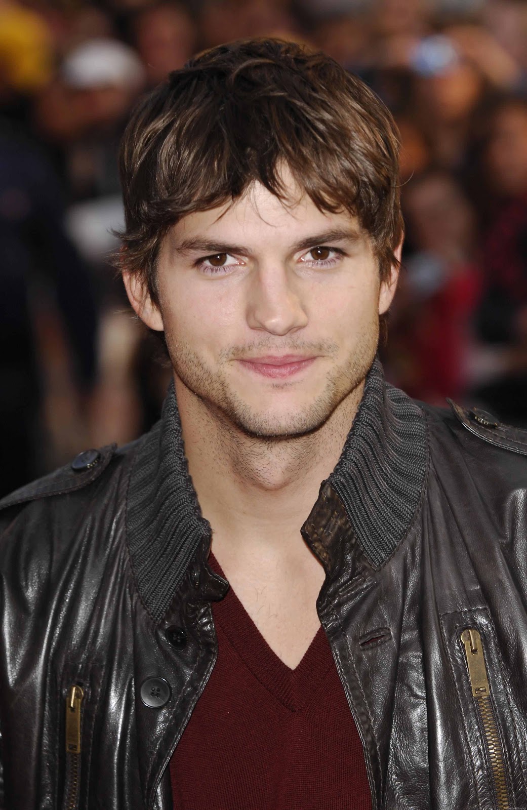 Celebrity: Ashton Kutcher