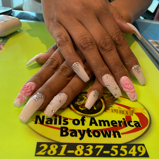 Nails of America Baytown logo