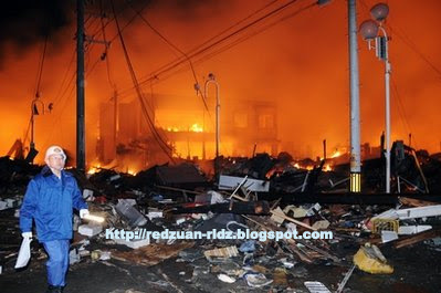 Gambar Tsunami Di Jepun