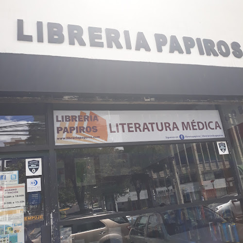 112 opiniones de Librería Papiros (Librería) en Quito (Pichincha)