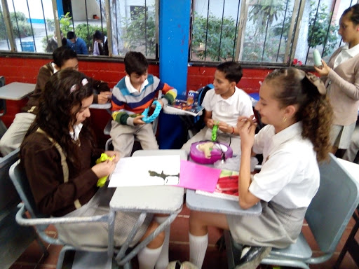 Escuela Secundaria Tecnica 74, Emiliano Zapata, La Tuna, 47930 Ayotlán, Jal., México, Escuela | JAL
