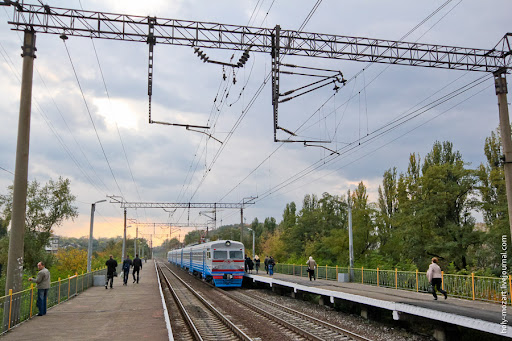 Городская электричка (Сырец – Вышгородская – Зенит – Киев-Петровка – Троещина)