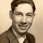 Click to Expand Edward Leonidas Gleaves,
the oldest son of Jesse Leonidas Gleaves,
who was the oldest son of Wesley Leonidas Gleaves,
a son of John Robert (Robertson) Gleaves.
