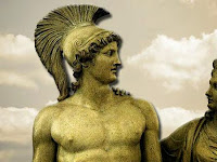 Θησέας γιος του Θεού Ποσειδώνα και της Αίθρας, ημίθεος ήρωας και βασιλιάς της Αθήνας, τόλμη και ανδρεία, σύντροφος Αριάδνης.