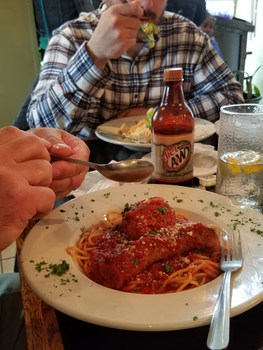 Italian Restaurant «La Cucina Italiana», reviews and photos, 294 Hamilton St, Worcester, MA 01604, USA