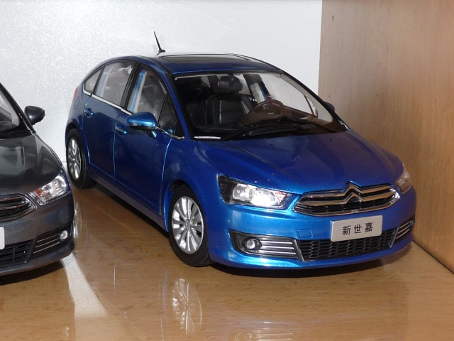 My collection Citroën - Page 3 C4%2520hatchback