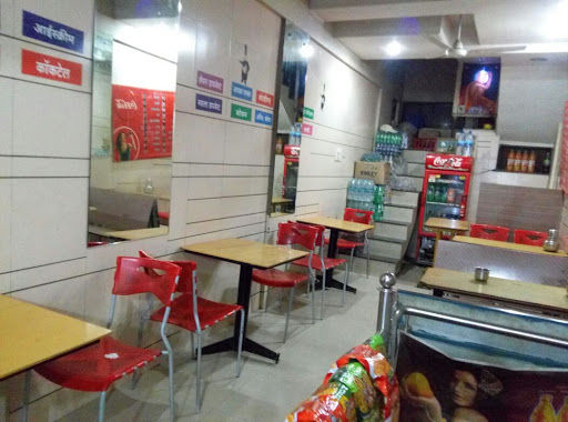 Rahul Cold Drinks & Ice Creams, Opp. to RBL Bank ATM, Raviwar Peth, Main Road, Madhavnagar, Sangli, Maharashtra 416406, India, Soft_Drinks_Shop, state MH