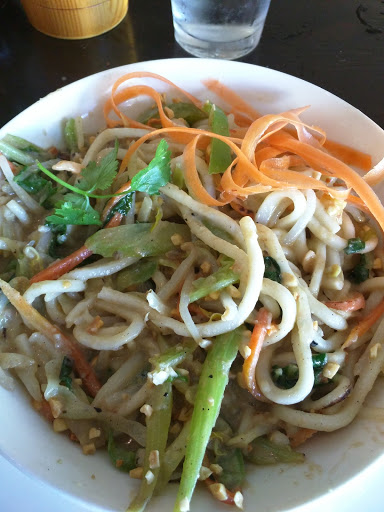 Chinese Restaurant «Mee Heng Low Noodle House», reviews and photos, 815 Palm St, San Luis Obispo, CA 93401, USA