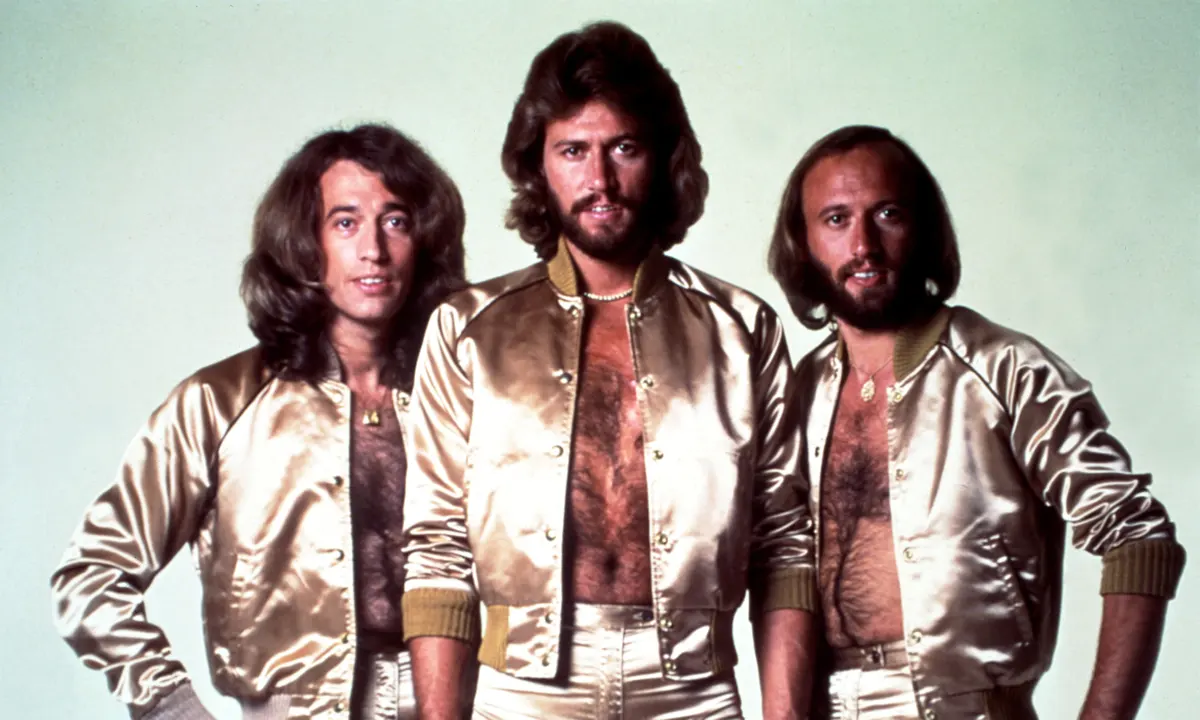 Imagem de conteúdo da notícia "Música & Cinema: as melhores trilhas sonoras do compositor dos Bee Gees" #1