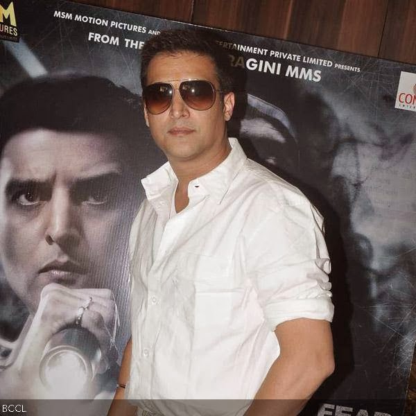 Jimmy Shergill poses for the cameras during the promotion of his upcoming movie Darr @ The Mall, in Mumbai. (Pic: Viral Bhayani)