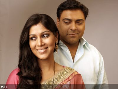 The poll, conducted by matrimonial website Shaadi.com revealed that 42.3 per cent Indians consider them as the 'perfect jodi' (perfect match). The couple became everyone's favourite after the show went on air in 2011. 