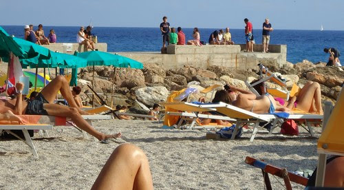 Spiaggia Liguria, estate