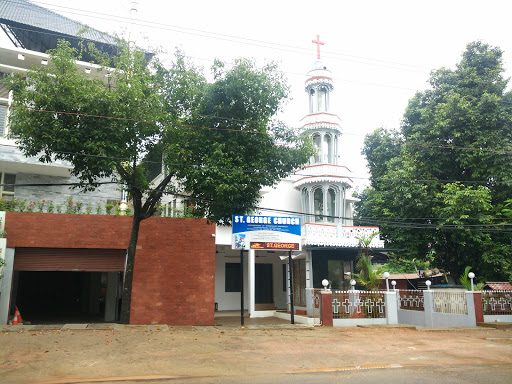 St George Church, N.H Byepass Road, Thammanam P.O, Chakkaraparambu, Palarivattom, Kochi, Kerala 682028, India, Religious_Institution, state KL