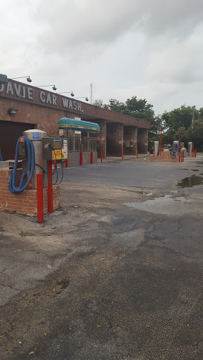 Car Wash «Davie Self Serve Car Wash», reviews and photos, 4201 Davie Road Extension, Hollywood, FL 33024, USA