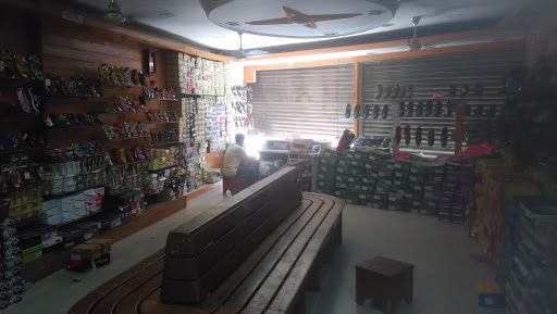 New Gyaan Boot Shop, 60, Paltan Bazar Rd, Paltan Bazaar, Dehradun, Uttarakhand 248001, India, Boot_Shop, state UK
