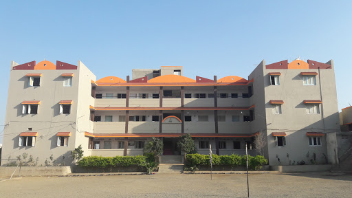 Shree Navchetan Science School, Shree Navchetan Science School Road, Porbandar-Khambhalia, Gujarat, India, State_School, state GJ