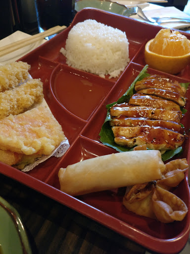 Restaurant «Sapporo Japanese Bistro Sushi & Bar», reviews and photos, 30420 FM2978 #300, The Woodlands, TX 77354, USA
