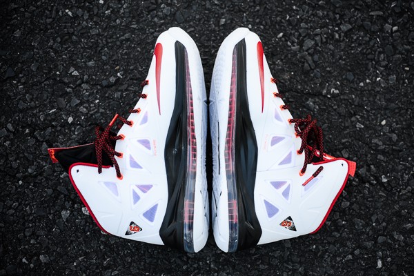 Nike LeBron X HOME Arriving at Retailers 8211 New Images