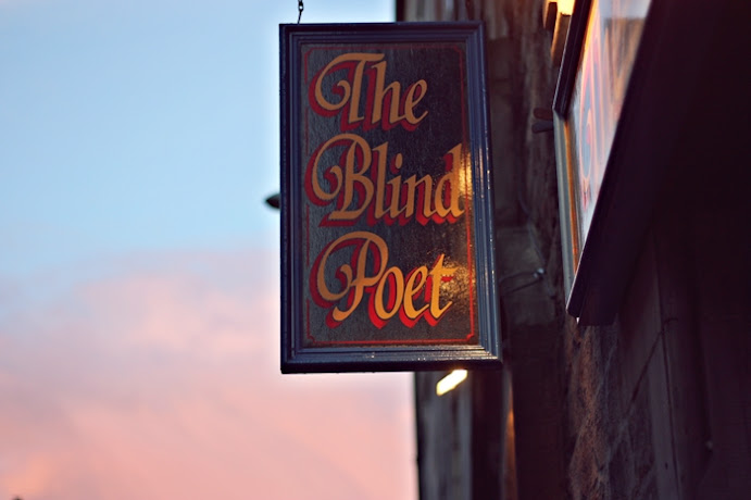 edynburgh pub blind poet