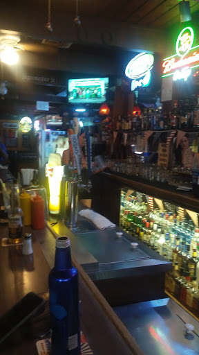 Bar & Grill «Shady Lane Bar & Grill», reviews and photos, 6107 Lake Isabella Blvd, Lake Isabella, CA 93240, USA