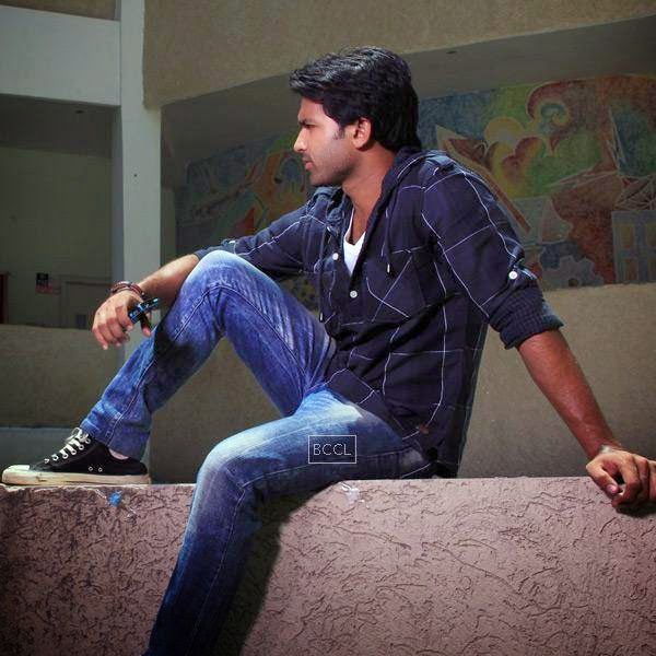 Ajay in a still from Telugu movie Gallo Telinattunde. (Pic: Viral Bhayani)
