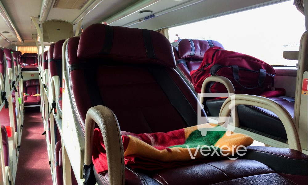 Nội thất xe Quốc Đạt đi Dak Nông