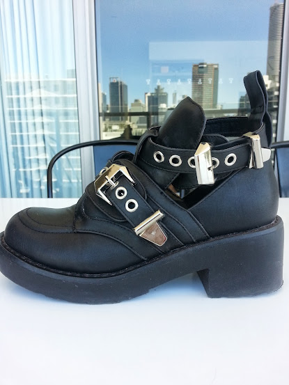 JUST BOUGHT: New Look Cutout Buckle Boots Fashion