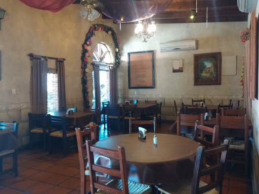 Restaurante Los Sillares, Calle Agustín de Iturbide 155, Col. Centro, 65200 Sabinas Hidalgo, N.L., México, Restaurante de comida para llevar | NL