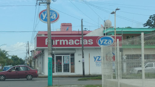 Farmacias YZA, Avenida Bugambilias 420, Benito Juárez, 77037 Chetumal, Q.R., México, Farmacia | QROO