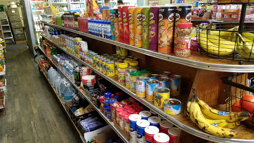 Grocery Store «Sunnyside Market», reviews and photos, 502 Mountain Ave SW, Roanoke, VA 24016, USA
