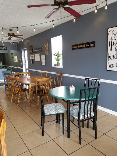 Restaurant «Mason Jar», reviews and photos, 305 W Broad St, Smithville, TN 37166, USA