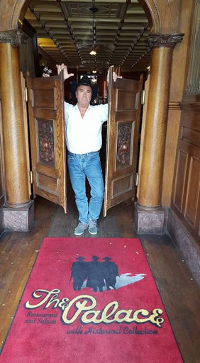 Palace Restaurant & Saloon